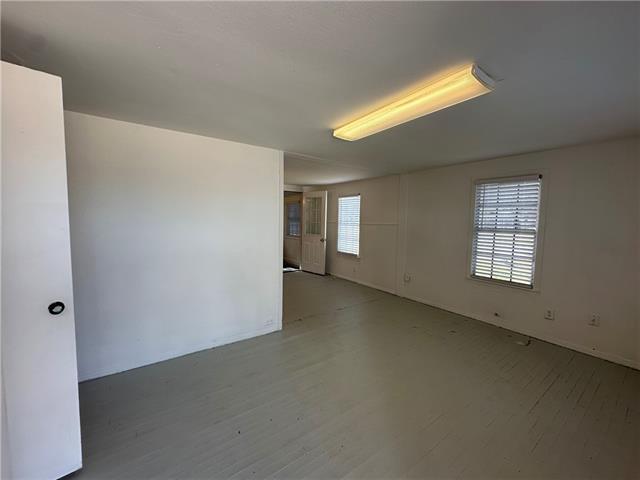 Building Photo - 806 Robinson Dr