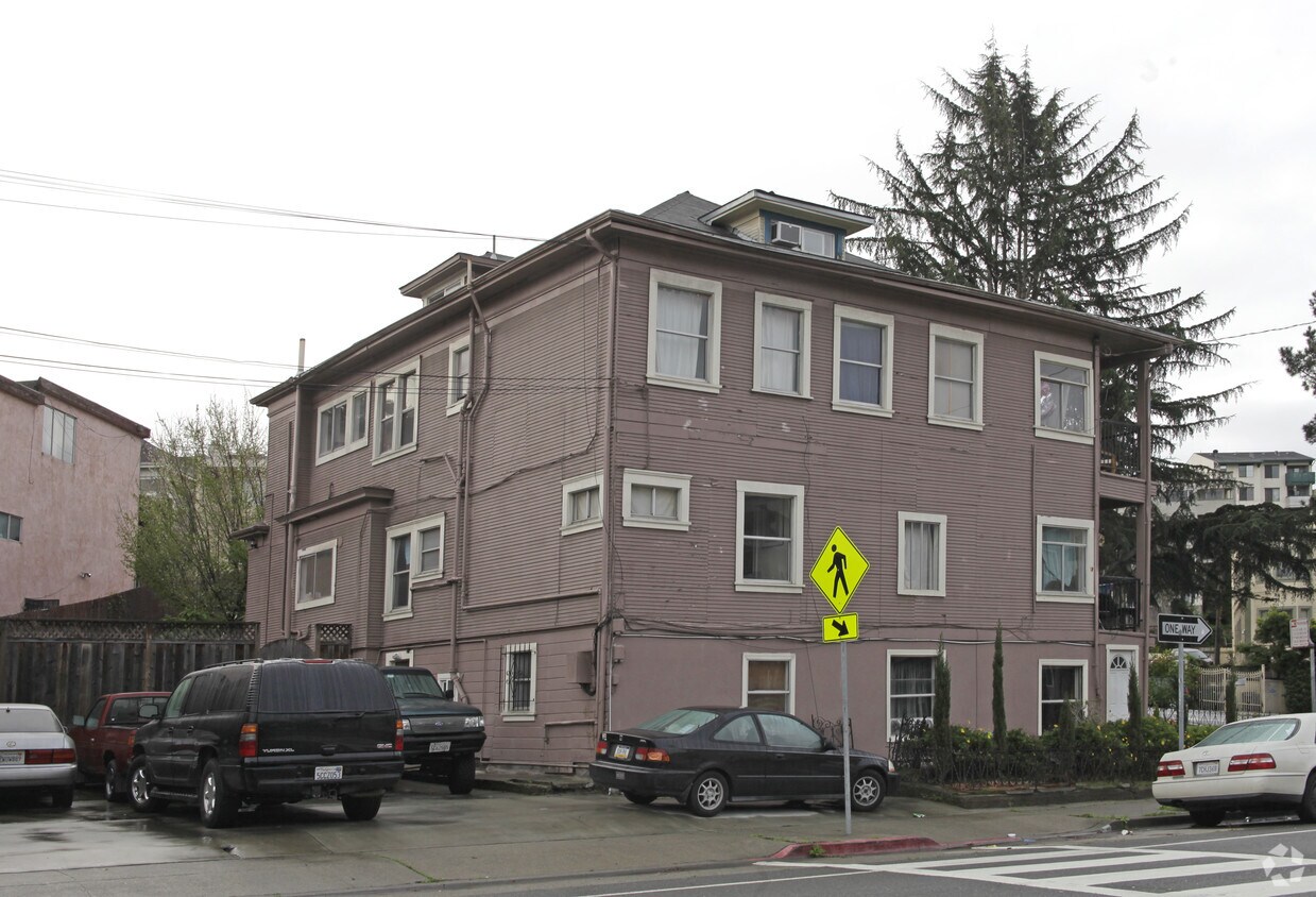 Foto del edificio - 201 Oakland Ave