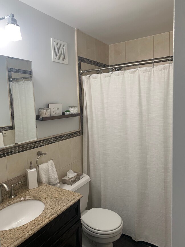 Foto del edificio - 2540-40 Shore Blvd