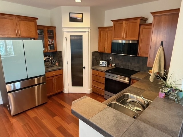 Kitchen - 11836 SW Palermo St