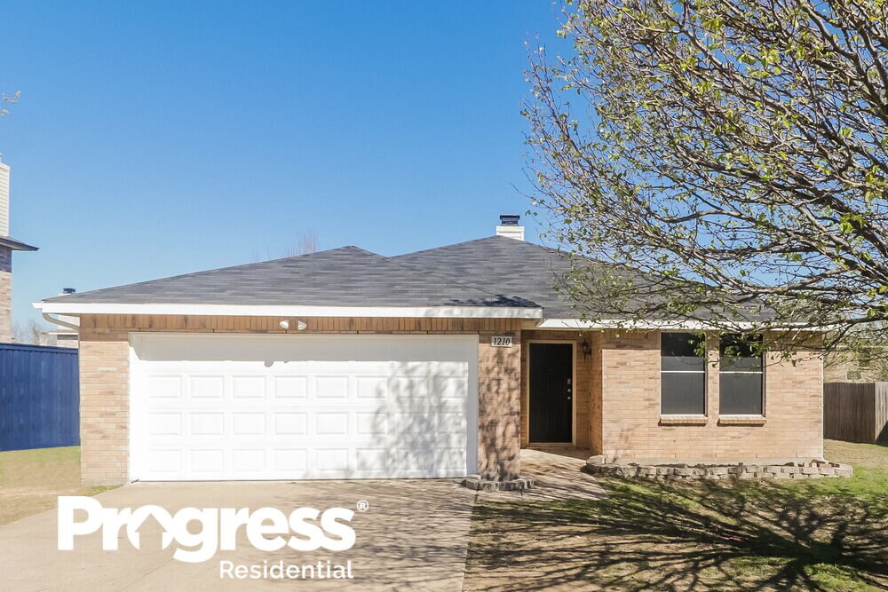 Primary Photo - 1210 Beatty Dr