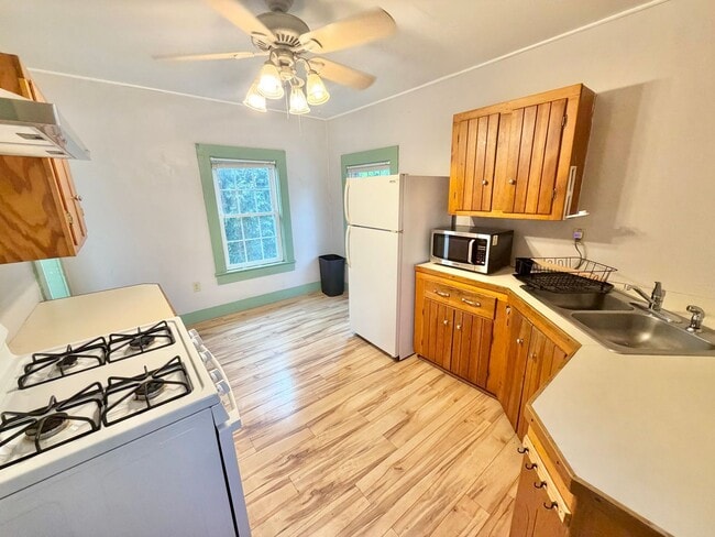 Photo - 30 Sherman Street - Unit 2 Apartment