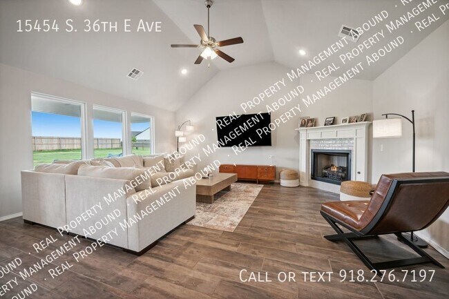Foto del edificio - 15454 S 36th E Ave