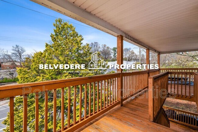 Foto del edificio - 611 W Green Dr