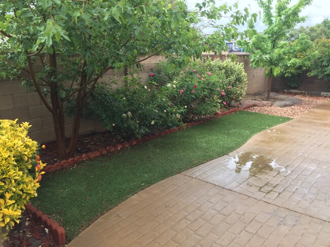 Foto del edificio - 8309 Sleeping Bear Dr NW