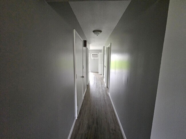 Foto del edificio - 1516 Edgewood Dr