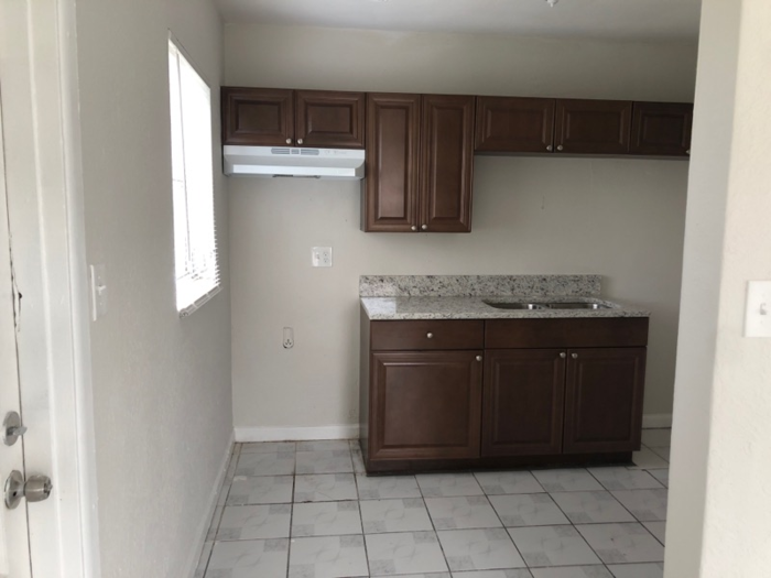 Building Photo - 3/2 Orlando Home Ready for Immediate Move In!