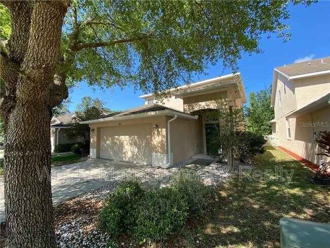 Building Photo - 7843 Foxgrove Dr