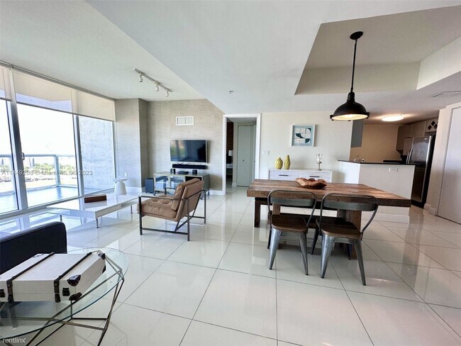 Foto del edificio - 2 br, 2 bath Condo - 1861 NW South River D...