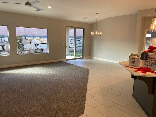 Building Photo - 2809 Trasimeno Dr