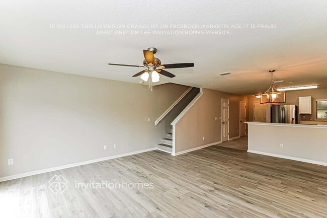 Foto del edificio - 589 Cabernet Pl