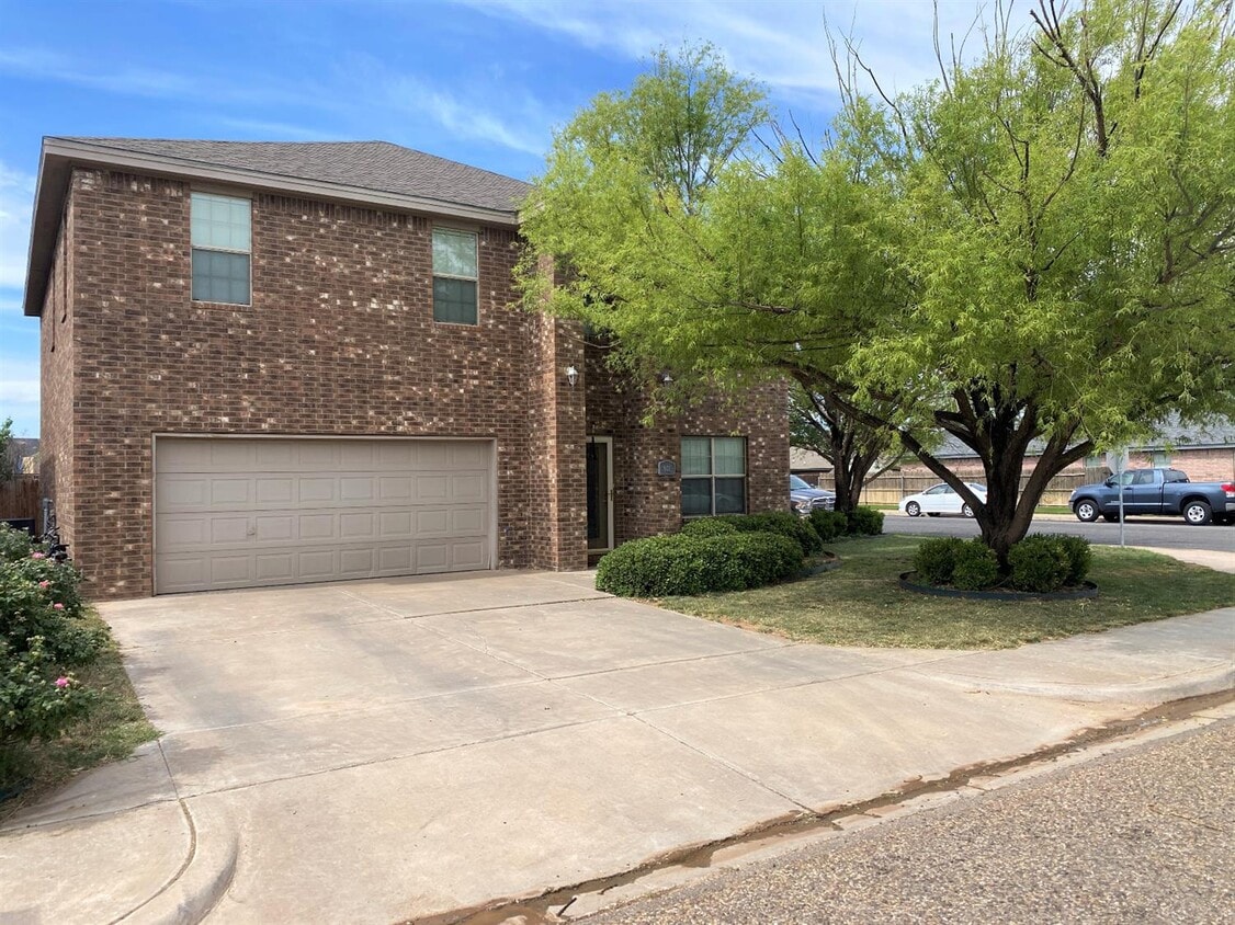 601 N 8th St, Wolfforth, TX 79382 House Rental in Wolfforth, TX