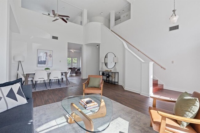 Building Photo - 7604 Vail Valley Dr