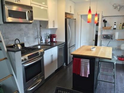 Foto del edificio - 18 Pulaski St