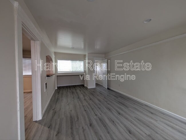 Building Photo - 3949 Angelo Ave