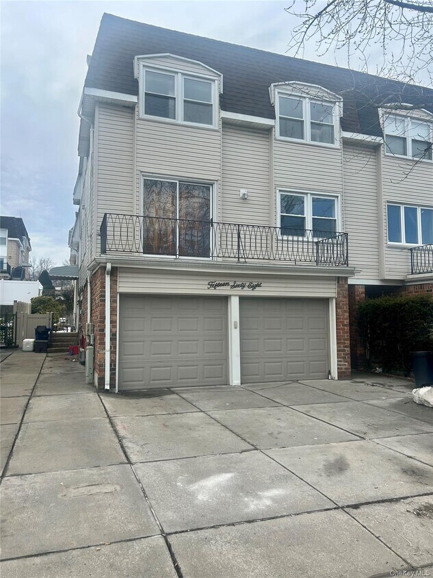 Foto del edificio - 15-68-68 216th St