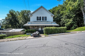 Building Photo - 1307 Wood St