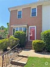 Building Photo - 153 Holcomb Ferry Rd