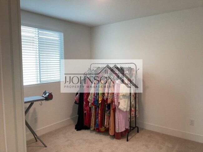 Foto del edificio - 16411 Bandon Ln