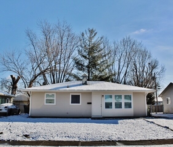 Primary Photo - 3131 Thayer St