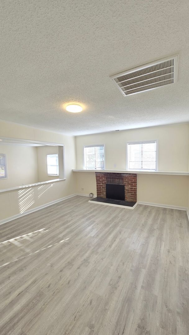 Foto del edificio - WRIGHTSVILLE AVENUE - 4 Bedroom - Minutes ...