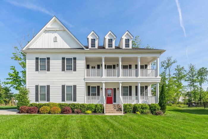 Primary Photo - Spacious 5-Bedroom Oasis with 3.5 Baths in...