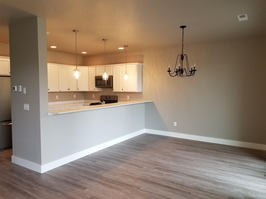 Foto del edificio - 2661 Park Creek Ave