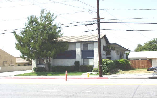 Foto del edificio - Cypress Villas