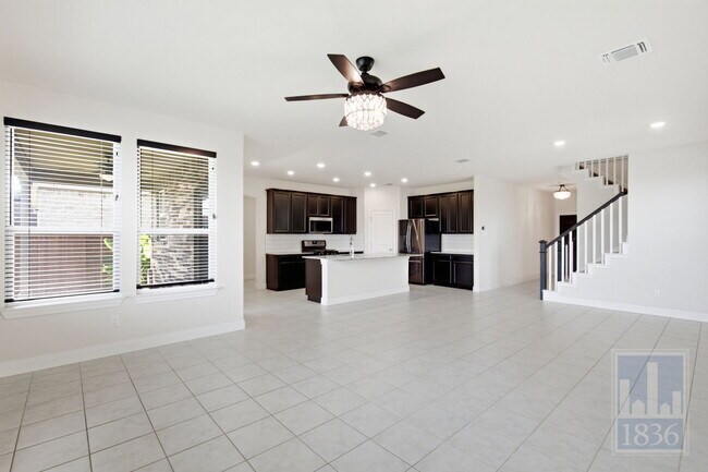 Building Photo - 156 Grace Lilly Dr