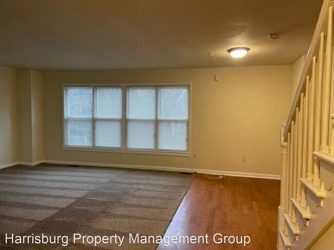 Building Photo - 4 br, 1.5 bath House - 2446 Logan Street