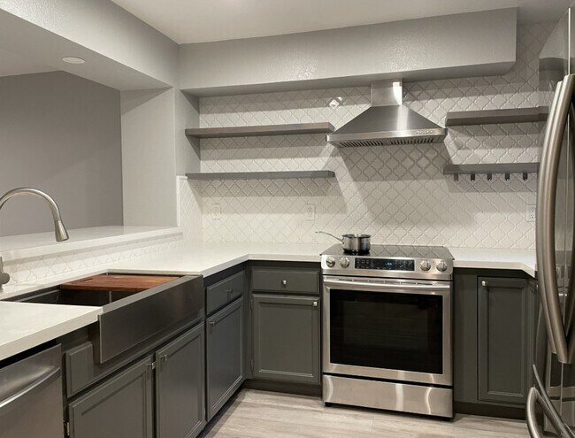 Foto del edificio - 155 Nantucket Ln