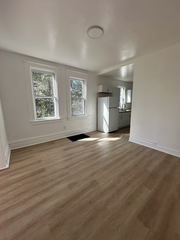 Foto del edificio - 7211 Lemington Ave