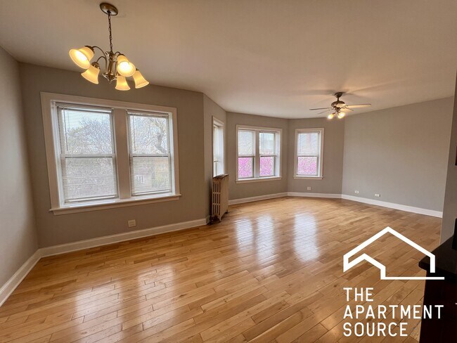 Foto del edificio - 2900 N Kolmar Ave