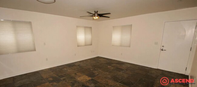 Foto del edificio - 314-316 Harding Ave