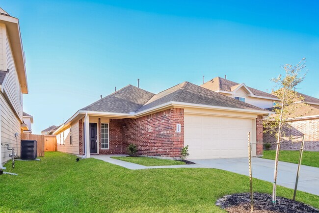 Building Photo - Rivers Edge - 2525 Grayling Dr., Conroe, T...