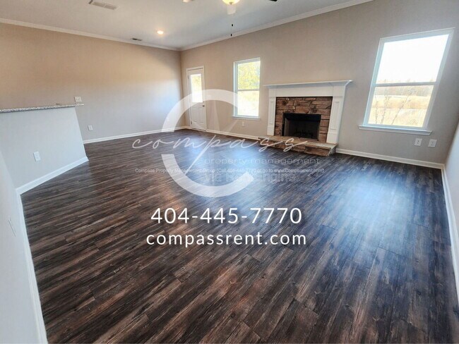 Foto del edificio - 103 Squarewood Ln NW