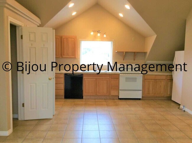 Foto del edificio - Nice Two Bed One Bath Home