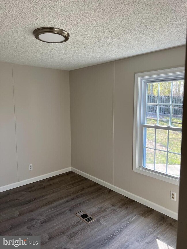 1044 Mt Zion Marlboro Rd, Lothian, MD 20711 House Rental in Lothian