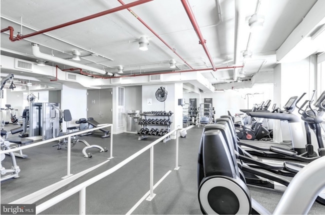 fitness center - 888 N Quincy St Apartment