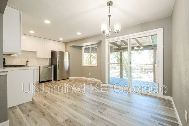 Building Photo - 8229 Chase Dr