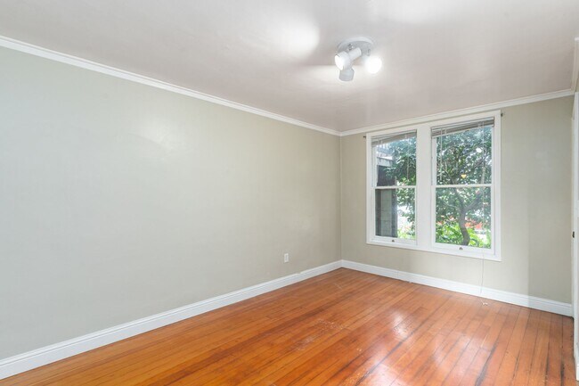 Foto del edificio - 820 Pacific Ave