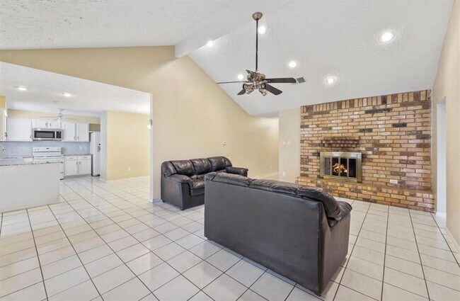 Foto del edificio - 1334 Great Dover Cir