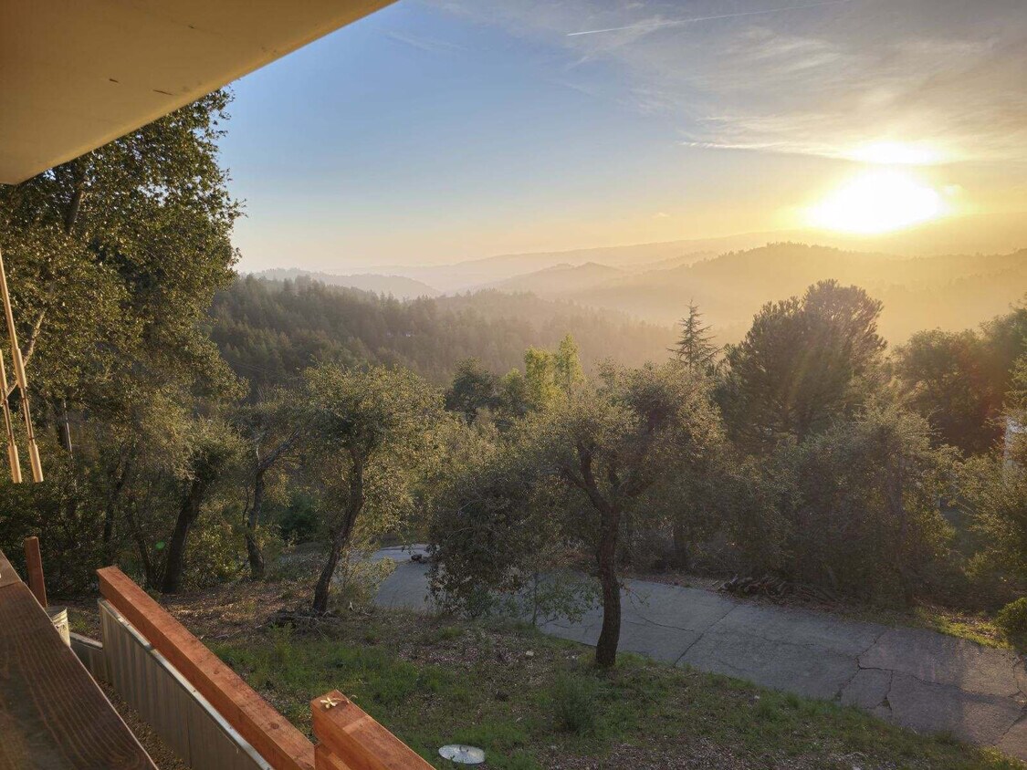 Foto principal - 23450 Upper Oak Flat Road