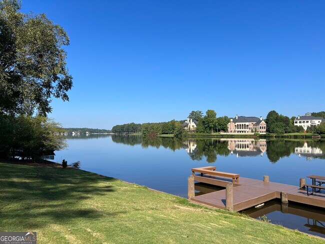 Foto del edificio - 3685 Schooner Ridge