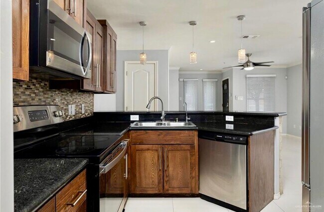 Foto del edificio - 103 S 48th St