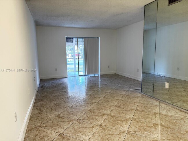 Foto del edificio - 4304 NW 9th Ave