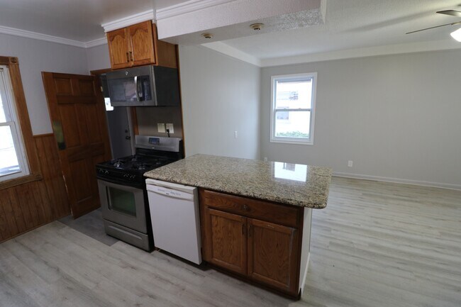 Foto del edificio - 25866 Rosenbusch Blvd