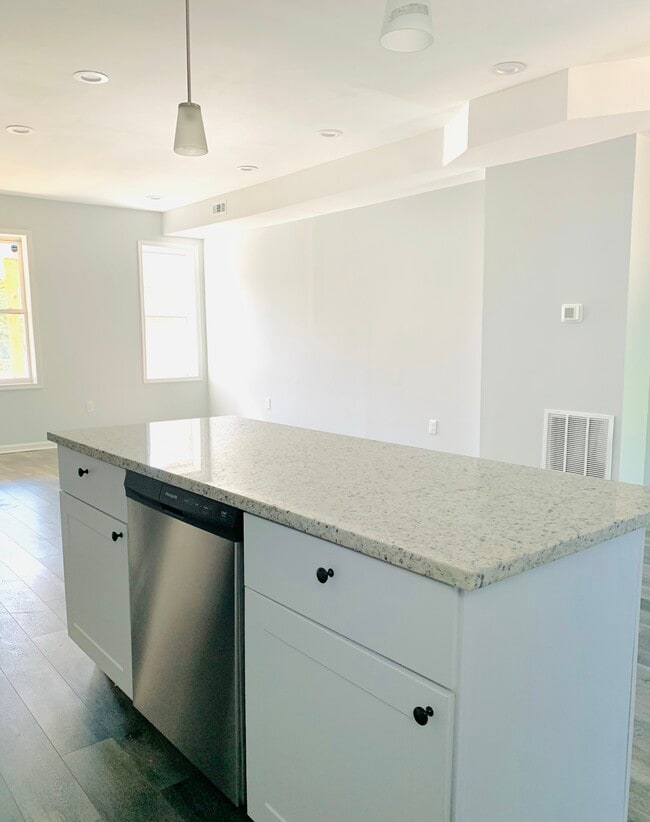 Kitchen Area - 3604 Oakmont Ave