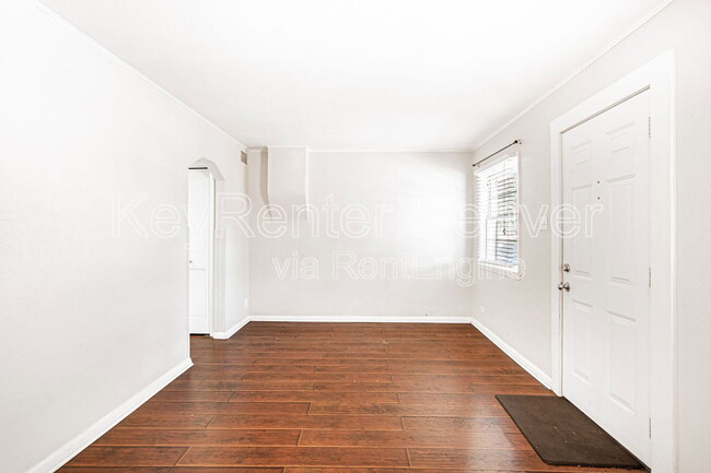Building Photo - 3935 Wolff St