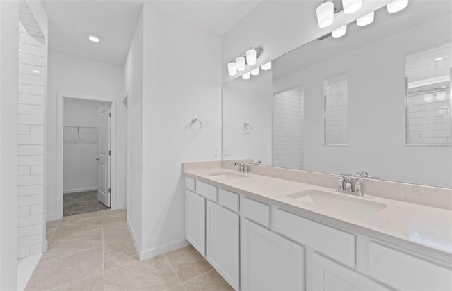 Foto del edificio - 4036 Big Sky Dr